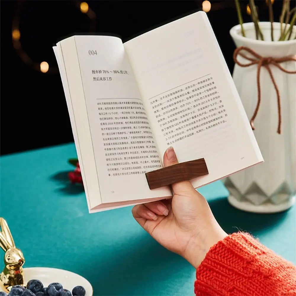 Ergonomic Wooden Bookmark