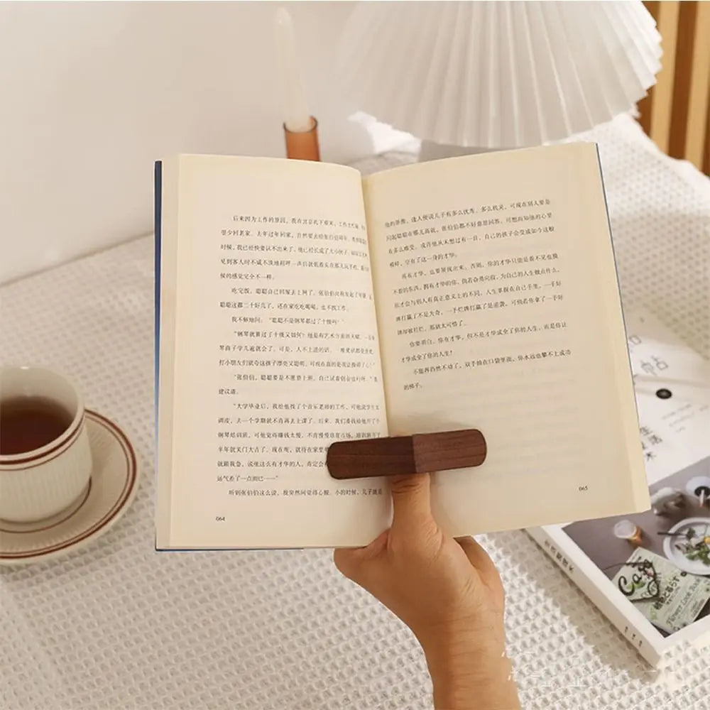 Ergonomic Wooden Bookmark